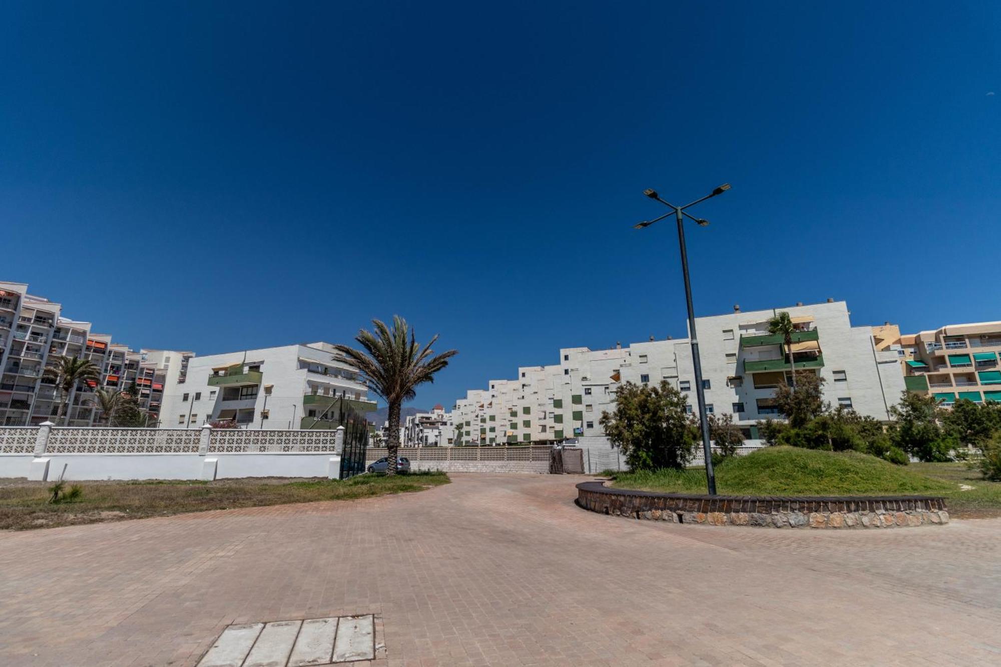Rentitspain Moderno Apartamento Calaverde Frente Al Mar Salobrena Ngoại thất bức ảnh